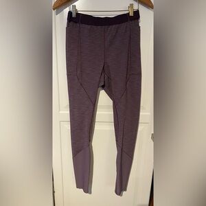 Lululemon Esker Tight *lululemon lab-Heathered Black Cherry Sz 6